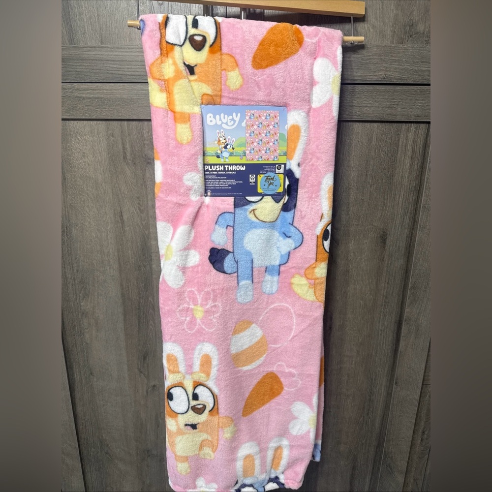 New Bluey & Bingo In Rabbit Ears Easter Egg & Bunny 50" x 70" Pink Throw Blanket